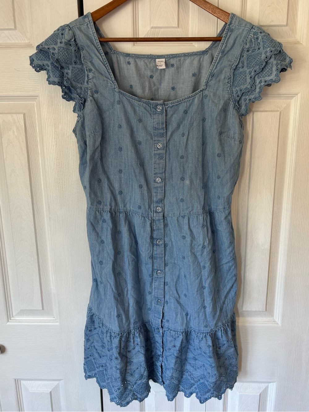 Old Navy Denim Eyelet Mini Dress Size Large